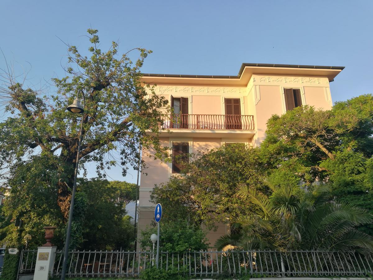 Villa La Fonte Marina di Pietrasanta Exterior photo
